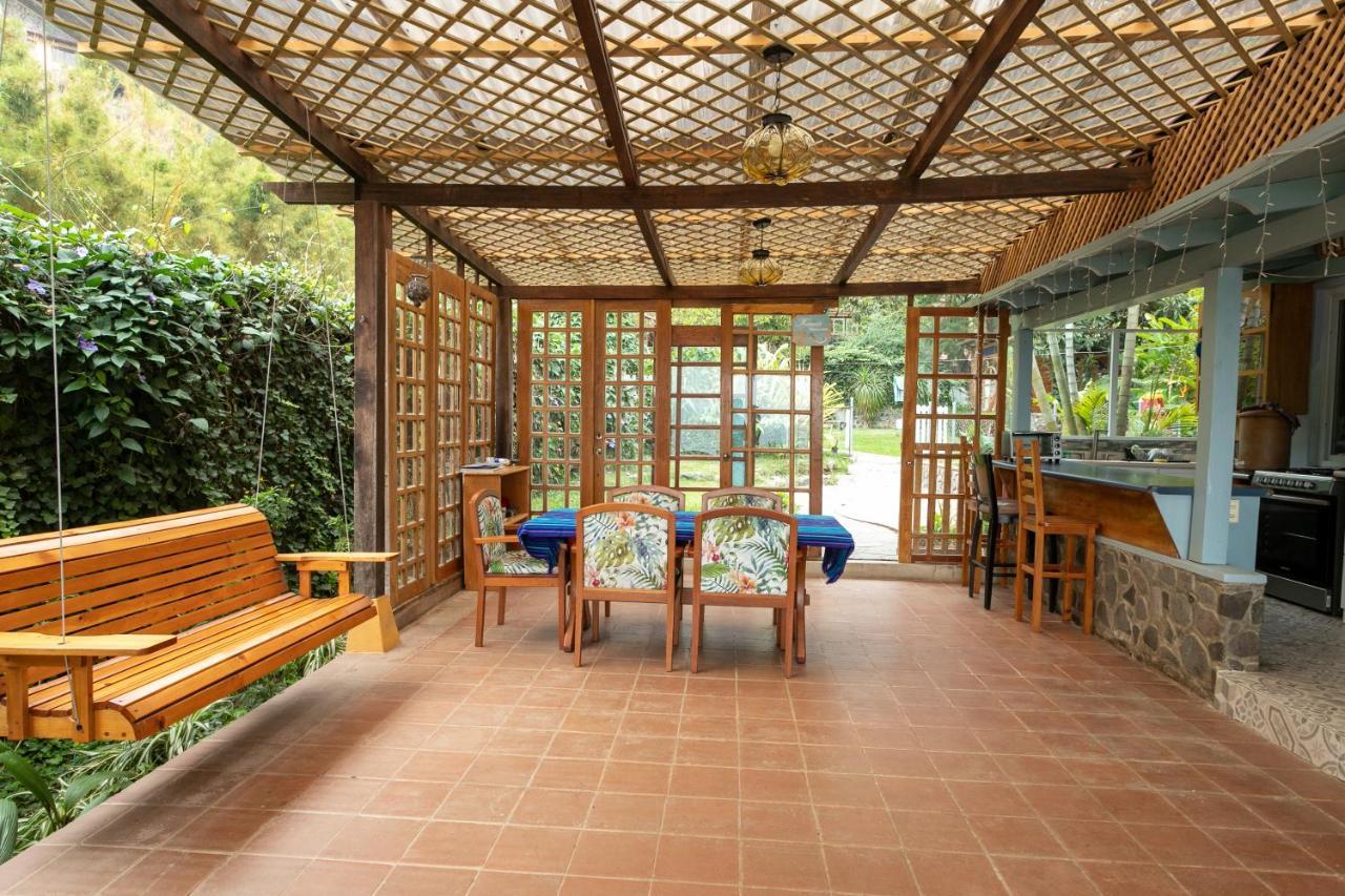 Lake Front Retreat At Los Elementos Santa Cruz La Laguna Exterior foto